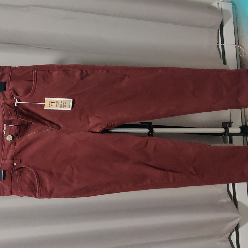 BNWT - Burgundy Vintage High Rise Mom Jeans